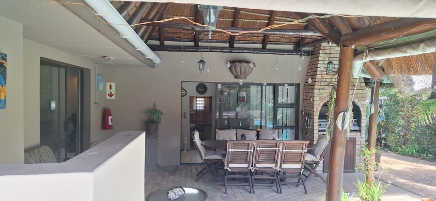 4 Bedroom Property for Sale in Beacon Bay Eastern Cape